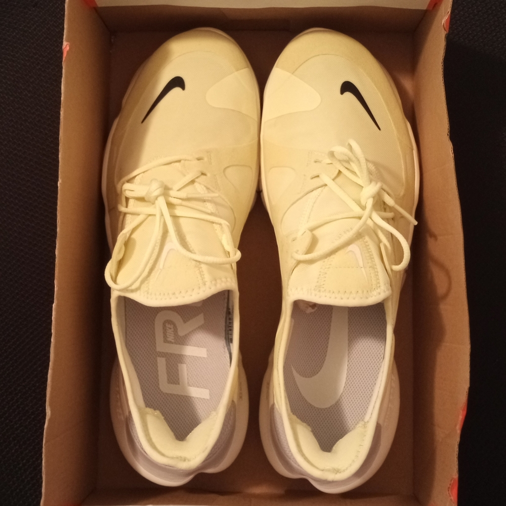 Shoes (Men) NEW, NEVER WORN